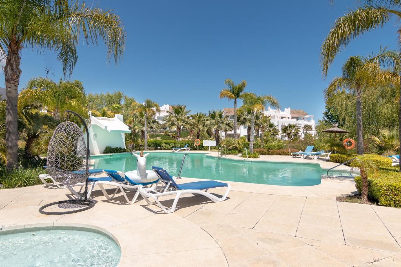 2237-Modern Apt With Private Beach إِستيبونا المظهر الخارجي الصورة