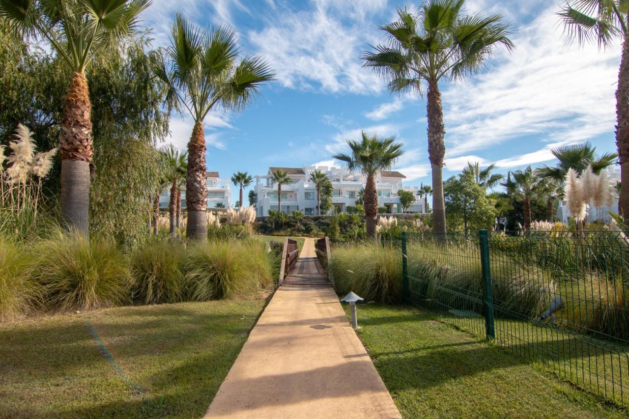 2237-Modern Apt With Private Beach إِستيبونا المظهر الخارجي الصورة