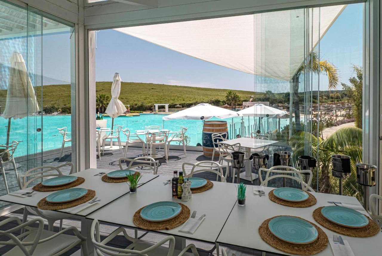 2237-Modern Apt With Private Beach إِستيبونا المظهر الخارجي الصورة