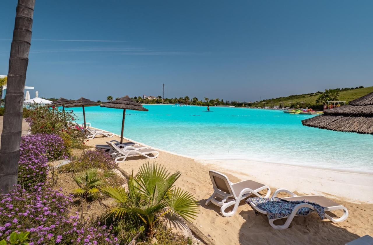 2237-Modern Apt With Private Beach إِستيبونا المظهر الخارجي الصورة