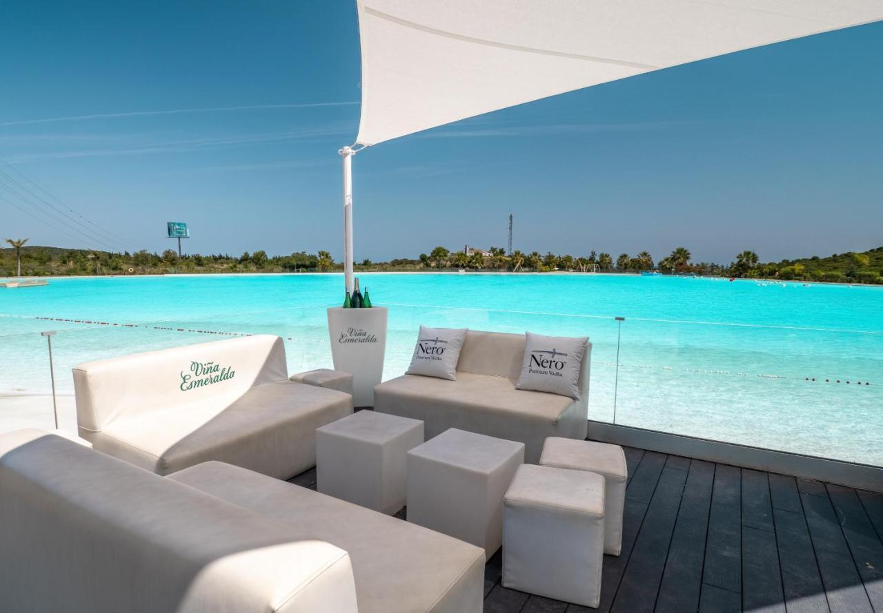 2237-Modern Apt With Private Beach إِستيبونا المظهر الخارجي الصورة